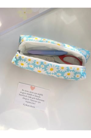 Papatya Desenli Yumuşak Dokulu Kapitone Kalem Kutusu, Astarlı, 18x7x6cm