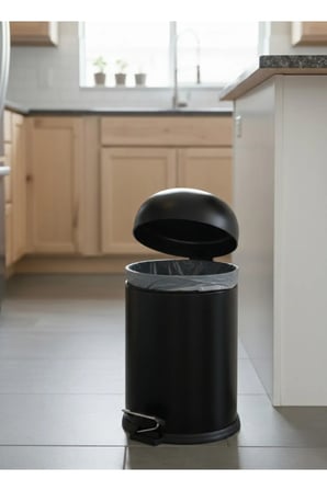 Bon Kapak 5 Litre Amortisörlü Siyah Pedallı Çöp Kovası Hijyenik İç Kovalı M