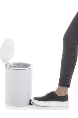Primanova Lenox Pedallı Çöp Kovası Beyaz 5 Lt - M-e66-01
