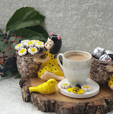 Papatyalı Sunumluk Saksı Kız