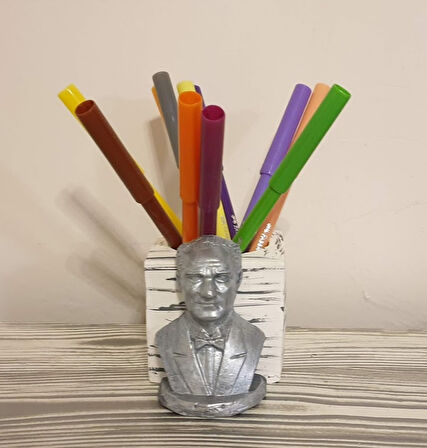 Özel Atatürk Büstü Saksı Kalemlik