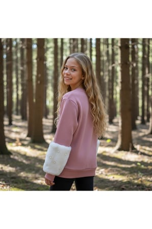 Kız Çocuk Sweatshirt Beyaz Sevimli Kalp Baskılı Peluş Kollu İnci Detaylı Pamuklu Sweatshirt