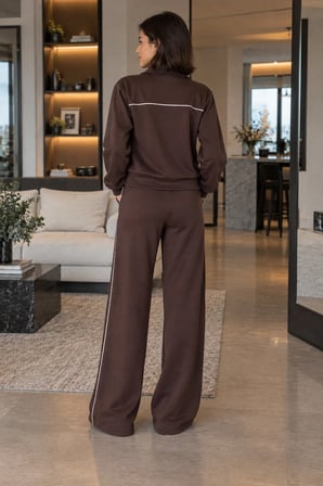 Kadın Nakışlı Sweatshirt ve Geniş Paça Pantolon İkili Takım