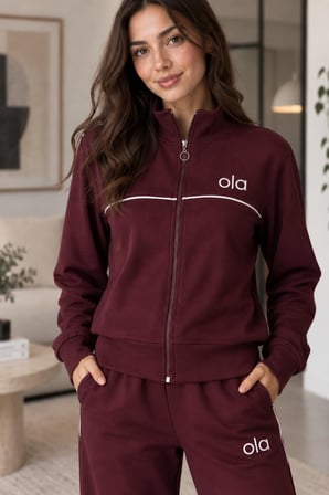 Kadın Nakışlı Sweatshirt ve Geniş Paça Pantolon İkili Takım