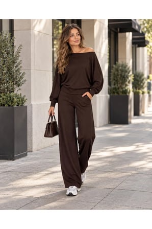 Kadın Oversize Yarasa Kol Bluz ve Bol Paça Pantolon İkili Takım
