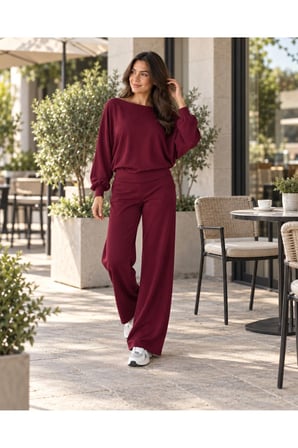 Kadın Oversize Yarasa Kol Bluz ve Bol Paça Pantolon İkili Takım