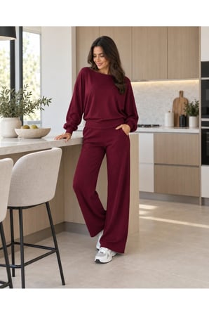 Kadın Oversize Yarasa Kol Bluz ve Bol Paça Pantolon İkili Takım