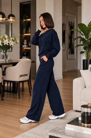Kadın Oversize Yarasa Kol Bluz ve Bol Paça Pantolon İkili Takım