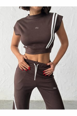 Kadın Şerit Detaylı Crop Top ve Yüksek Bel Bol Paça Pantolon İkili Takım