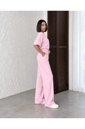 Kadın Kısa Kollu Bluz ve Dikiş Detaylı Bol Paça Pantolon İkili Takım
