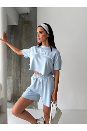 Kadın Oversize Tişört ve Beli Lastikli Şort İkili Takım