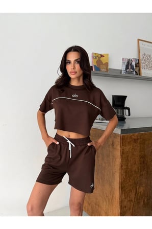 Kadın Oversize Tişört ve Beli Lastikli Şort İkili Takım