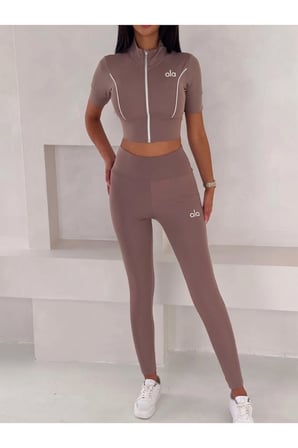 Kadın Fermuarlı Crop Top ve Yüksek Bel Tayt Spor Takım
