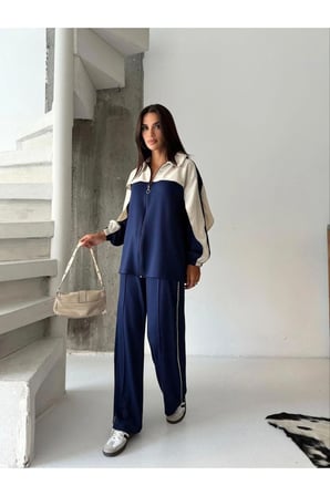Kadın Renk Bloklu Fermuarlı Sweatshirt ve Bol Paça Pantolon İkili Takım