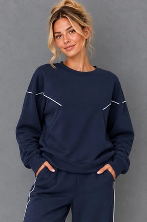 Kadın Bisiklet Yaka Biyeli Sweatshirt ve Bol Paça Eşofman Altı İkili Takım