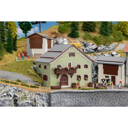 Faller 130623, 1/87 Engadine Konuk Evi plastik maketi