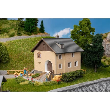 Faller 130633, 1/87 Küçük Engadine evi Plastik Maketi