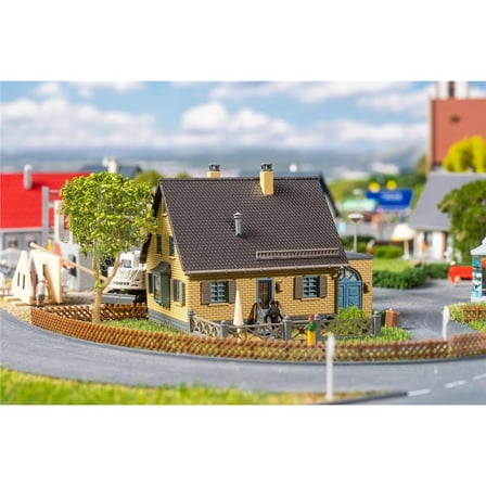 Faller 232403, 1/160 Clinker Tuğla Ev plastik maketi