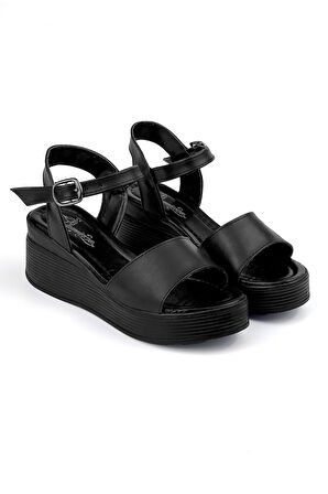 Kadın Siyah Tokalı Dolgu Topuklu Sandalet 6 Cm Rahat Yüksek Topuklu