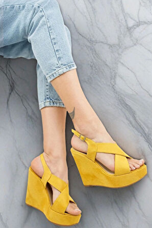 Stil Modern Kadın Yazlık Dolgu Topuk Ayakkabı Özel Tasarım Gündüz Gece Abiye Ayakkabı