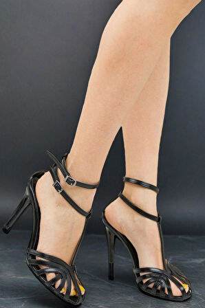 Kadın İnce Topuklu Biyeli Bilekten Bağlamalı Sandalet Şık Açık Burun Tokalı Ayakkabı