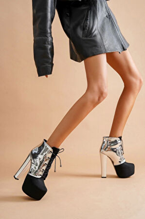 Bağcıklı Yüksek Topuklu Platform Kadın Bot Suni Deri Petli Taban Konforlu Tasarım