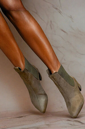 Stil Modern Kadın Kısa Topuklu Lastikli Bot Özel Tasarım Gündüz Gece Abiye Ayakkabı