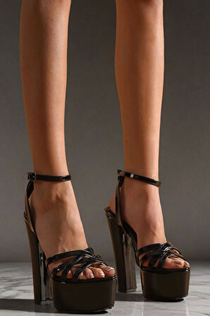 Stil Modern Kadın Siyah Rugan Platform Ayakkabı Özel Tasarım Gündüz Gece Abiye Ayakkabı