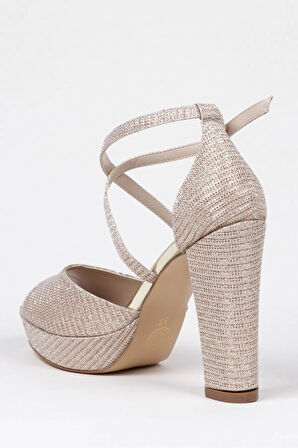 Kadın Moda Şık Gümüş Mercan Topuklu Zarif Tasarım Yüksek Topuk Düğün Nişan Gece Abiye Ayakkabısı