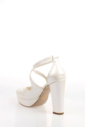Kadın Moda Şık Beyaz Topuklu Zarif Tasarım Yüksek Topuk Düğün Nişan Gece Abiye Ayakkabısı