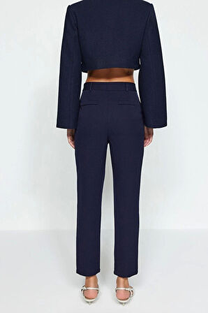 Kadın Yeni Moda Boru Paça Regular Boy Dokuma Basic Cigarette Dar Paça Pantolon