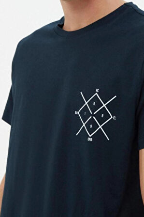 Yeni Sezon Regular %100 Pamuk Bisiklet Yaka Kısa Kol Geometrik Desenli Günlük T-Shirt
