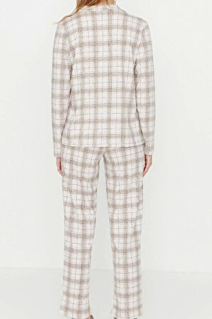 Kadın Moda Şık Gömlek Yaka Boru Paça Uzun Kol %100 Pamuklu Ekoseli Örme Pijama Takımı