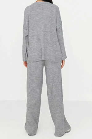 Kadın Moda Şık Boru Paça Regular Boy Uzun Kollu Basic Bisiklet Yaka Triko Alt-Üst Takım