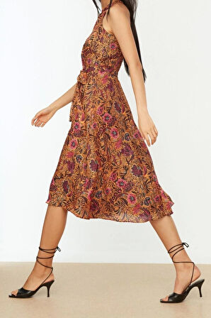 Yeni Regular Casual Günlük Şifon Dokuma Halter Yaka Kolsuz Kol A-Line Midi Boy Elbise