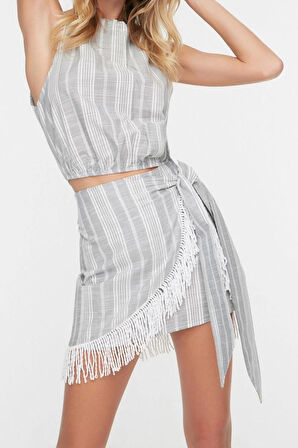 Kadın Moda Şık Geniş Paça Kısa Boy Uzun Kollu Çizgili Dokuma Püsküllü Bluz Etek Takım