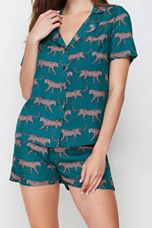 Kadın Viskon Ceket Yaka Kısa Kol Desenli Viskon Gömlek-Şort Dokuma Pijama Takımı