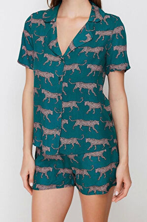 Kadın Viskon Ceket Yaka Kısa Kol Desenli Viskon Gömlek-Şort Dokuma Pijama Takımı