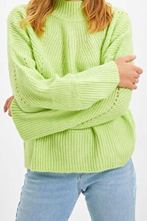 Kadın Moda Şık Regular Dik Yaka Uzun Kol Düz Yumuşak Dokulu Basic Triko Kazak