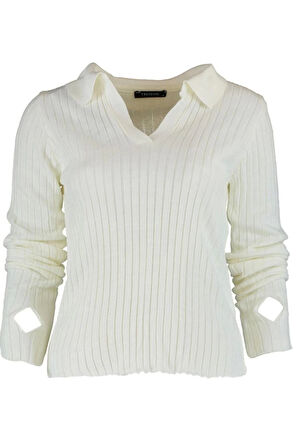 Kadın Moda Şık Regular Polo Yaka Uzun Kol Düz Kol Ucu Detaylı Polo Yaka Triko Kazak