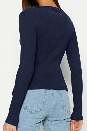 Kadın Moda Şık Regular Kruvaze Yaka Slim Kalıp Örme Fitted Vücuda Oturan Yaka Kol Fitilli Esnek Bluz