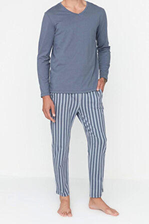 Erkek %100 Pamuk V Yaka Uzun Kol Baskılı Örme Pijama Takımı