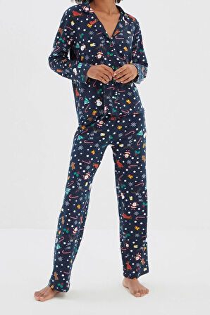 Kadın Moda Şık Gömlek Yaka Boru Paça Uzun Kol %100 Pamuklu Yılbaşı Temalı Örme Pijama Takımı