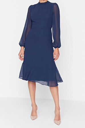 Yeni Regular Gündüz Gece Şifon Dokuma Dik Yaka Uzun Kol A-Line Midi Boy Elbise