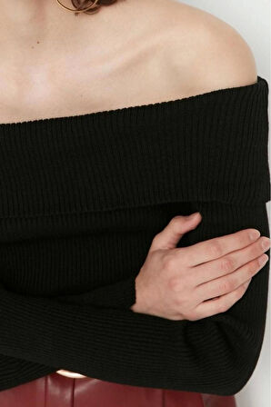 Kadın Moda Şık Crop Carmen Yaka Uzun Kol Düz Süper Crop Carmen Yaka Triko Kazak