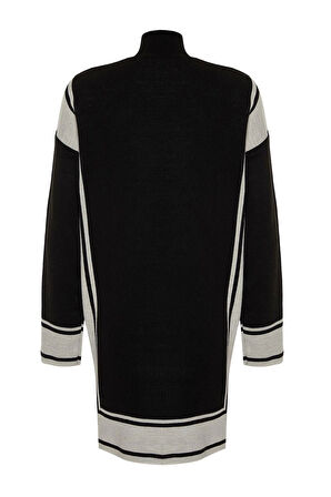 Kadın Moda Şık Tesettür Dik Yaka Düşük Kol Midi Çizgili Triko Kazak