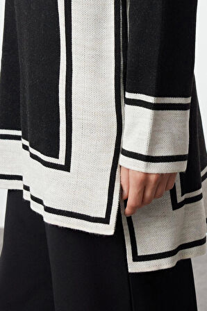 Kadın Moda Şık Tesettür Dik Yaka Düşük Kol Midi Çizgili Triko Kazak