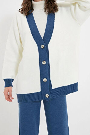 Kadın Moda Şık Geniş Paça Regular Boy Uzun Kollu Şerit Detaylı Hırka-Pantolon Triko Takım