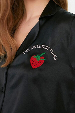 Kadın Polyester Ceket Yaka Kısa Kol Nakışlı Saten Gömlek-Şort Dokuma Pijama Takımı