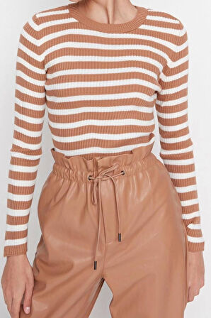 Kadın Moda Şık Regular Bisiklet Yaka Uzun Kol Çizgili Basic Triko Kazak